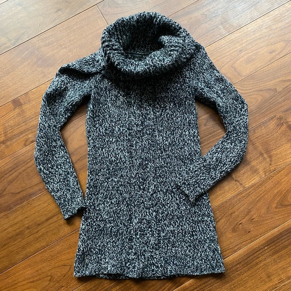 [Ann Taylor] Black/White Turtleneck Cowlneck Long Wool Sweater - Picture 1 of 3